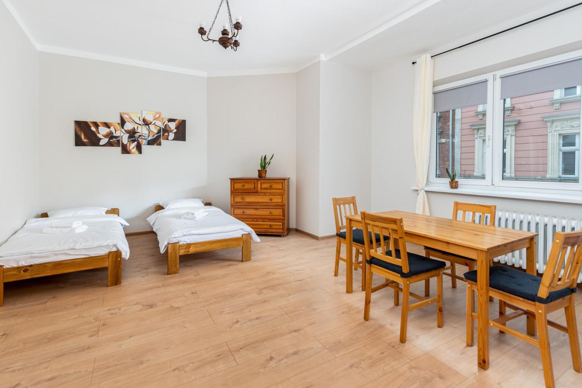 Lenartowicza Standard Apartment Krakow Luaran gambar