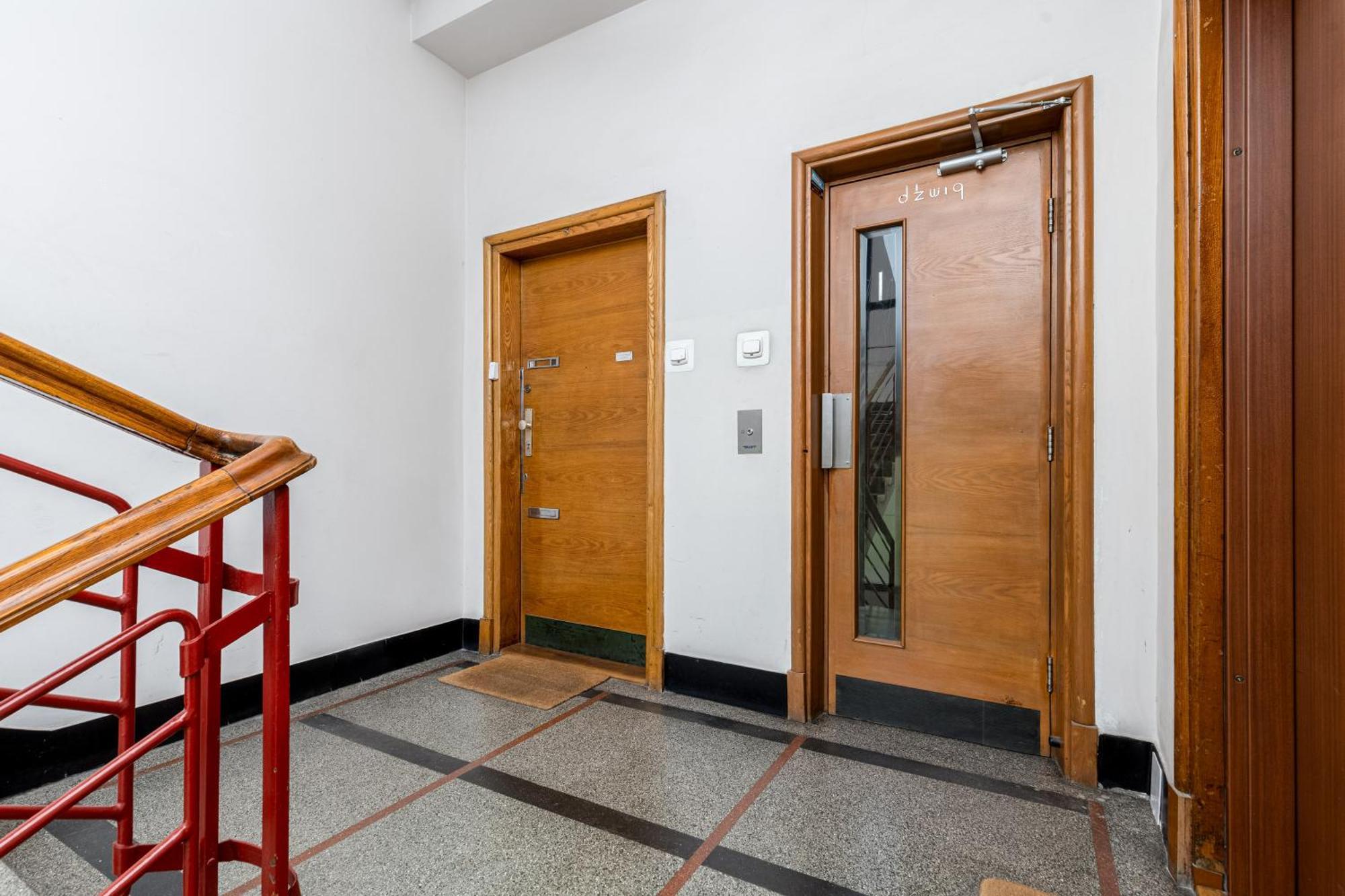 Lenartowicza Standard Apartment Krakow Luaran gambar