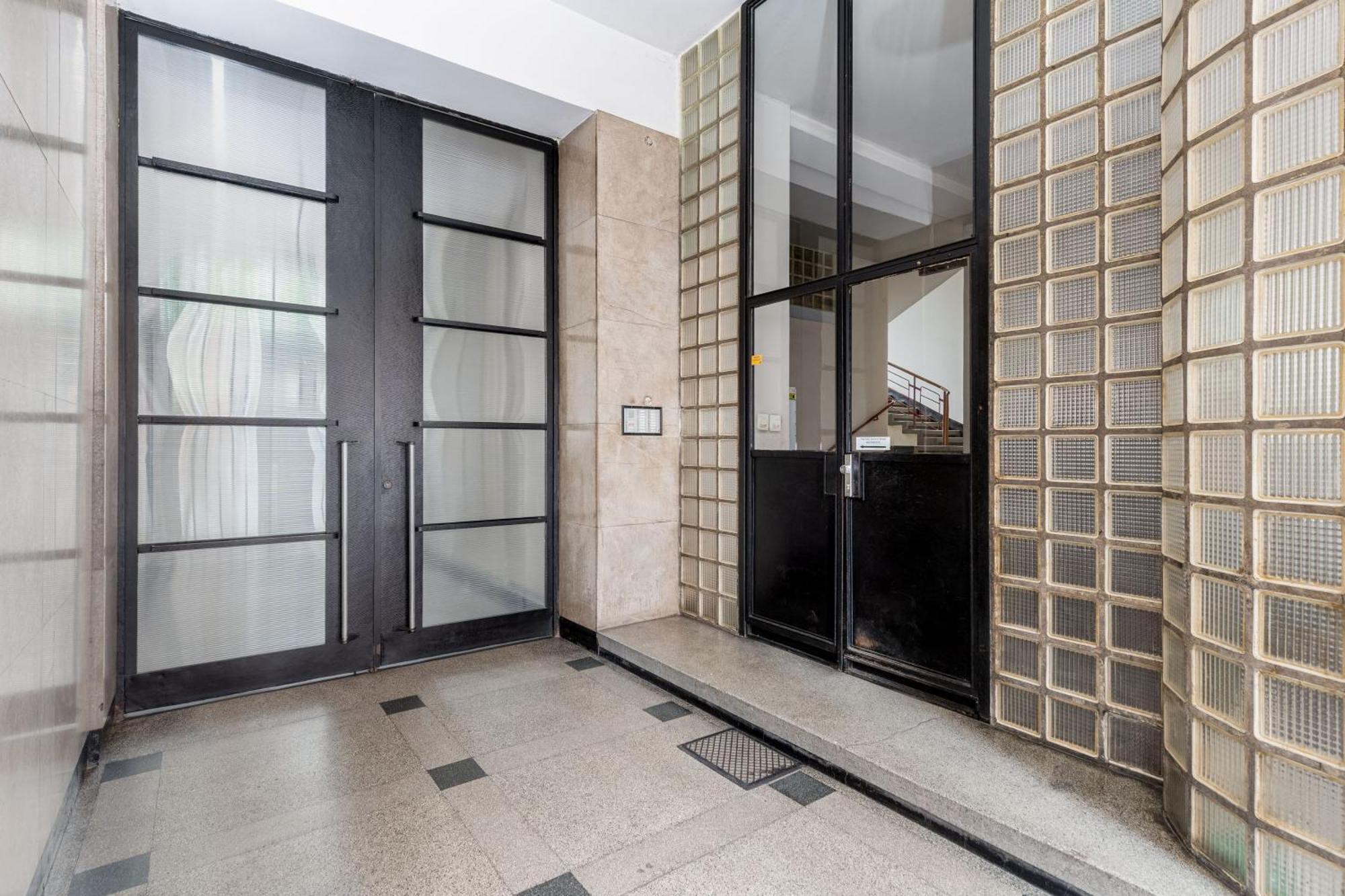 Lenartowicza Standard Apartment Krakow Luaran gambar